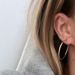 Alexa Leigh The Daily Hoops in Yellow Gold