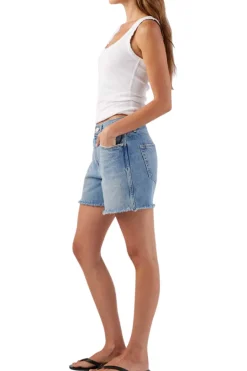AMO Denim Billie Shorts in Free Spirit