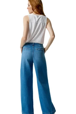 AMO Denim Edith Wide Leg in Amity