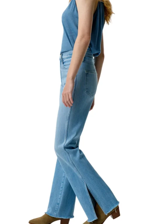 AMO Denim Liz Split Flare in Infatuation