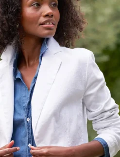 Frank & Eileen Dublin Blazer in White Linen
