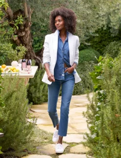 Frank & Eileen Dublin Blazer in White Linen