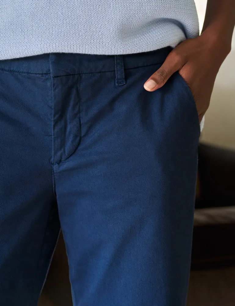 Frank & Eileen Westport Italian Chino in Navy