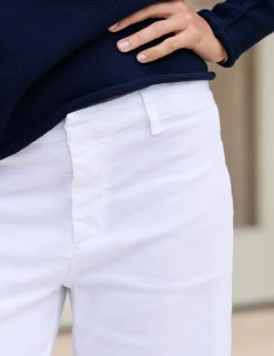 Frank & Eileen Wexford Trouser in White Linen