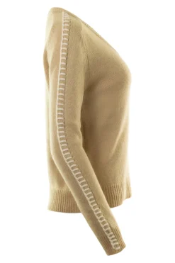 Kujten Namea V-neck Sweater in Organic