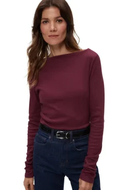 Michael Stars Clarke Ruched Tee in Beetroot