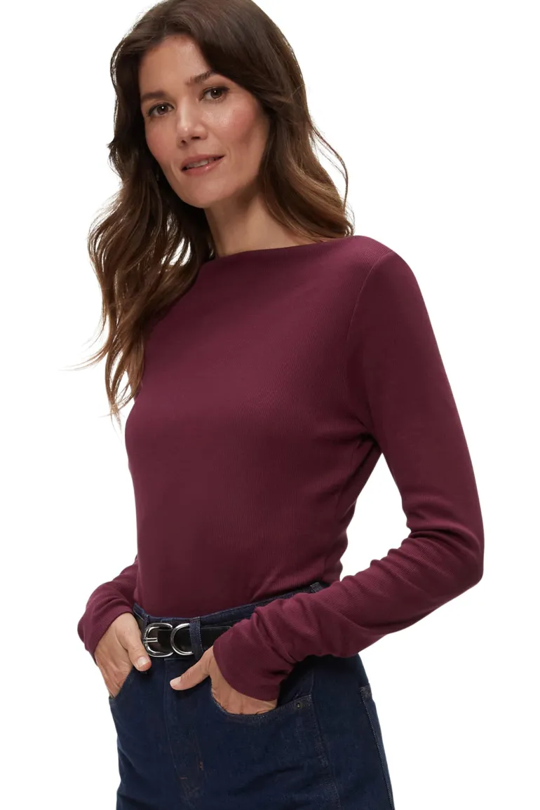 Michael Stars Clarke Ruched Tee in Beetroot