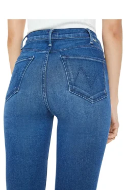 MOTHER Denim Hustler Flood Fray in Whatever You Want