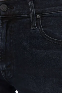 MOTHER Denim Mid Rise Zip Rambler Ankle in Night in Venice