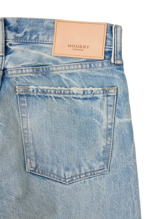Moussy Denim Wildwood Straight Leg in Light Blue