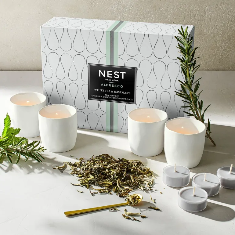 Nest Alfresco Tealight Set in White Tea & Rosemary