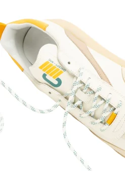 Oncept Panama Sneakers in Vanilla