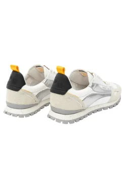 Oncept Toronto Sneakers in Silver Flash