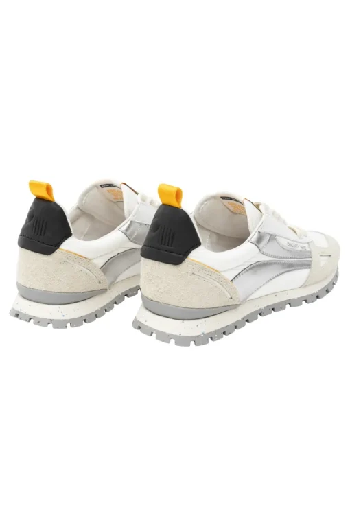 Oncept Toronto Sneakers in Silver Flash