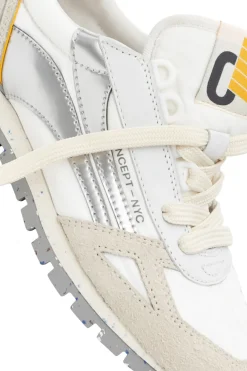 Oncept Toronto Sneakers in Silver Flash