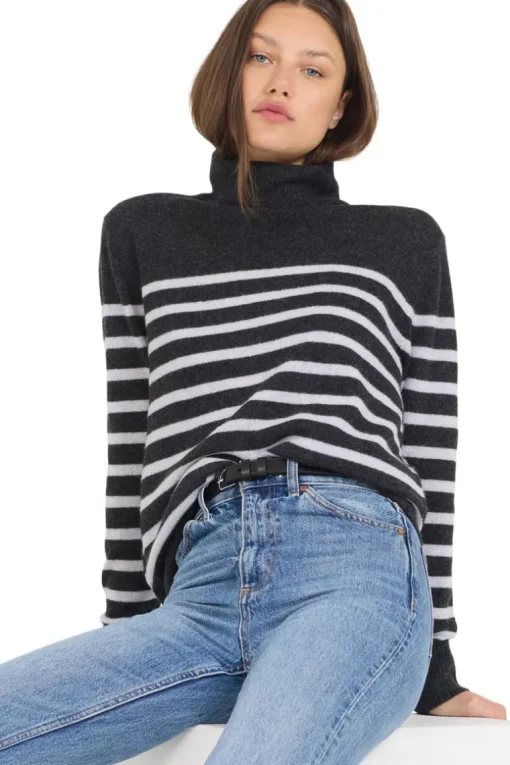 One Grey Day Sloane Cashmere Turtleneck in Charcoal Combo