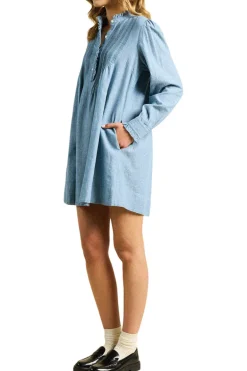 Trovata Birds of Paradis Eve Shift Dress in Vintage Indigo