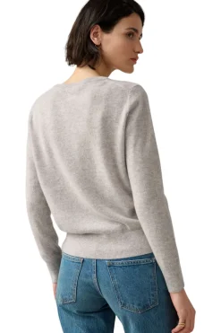 White & Warren Classic Cashmere Crewneck Sweater