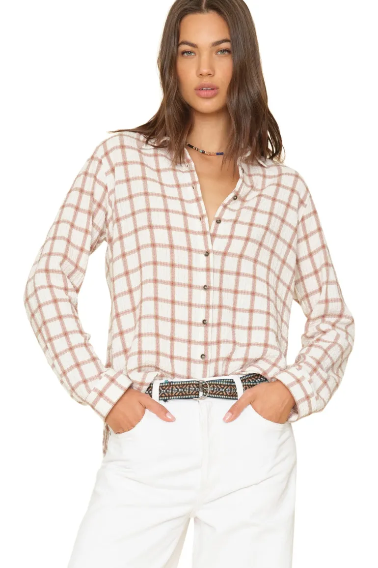 Xirena Scout Shirt in Cream Clay